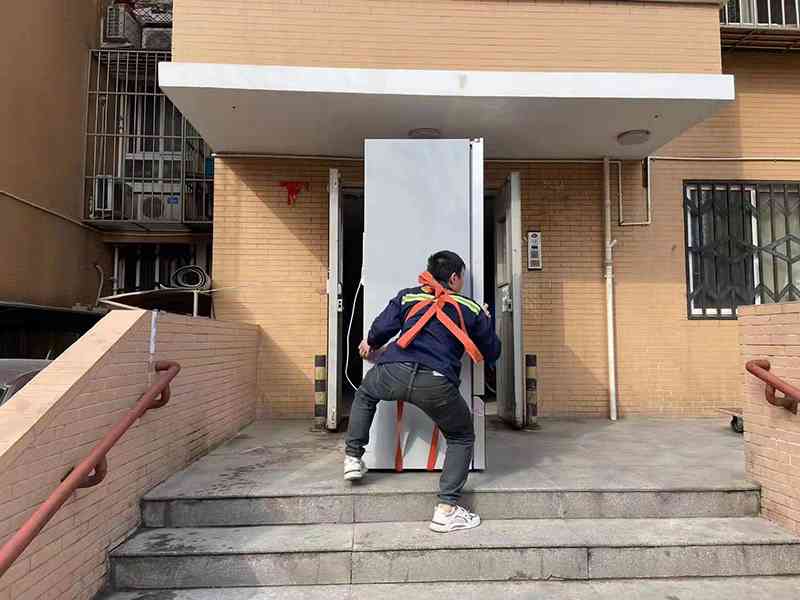 上海搬家 上海搬家电话：时如何处理邻居之间关系